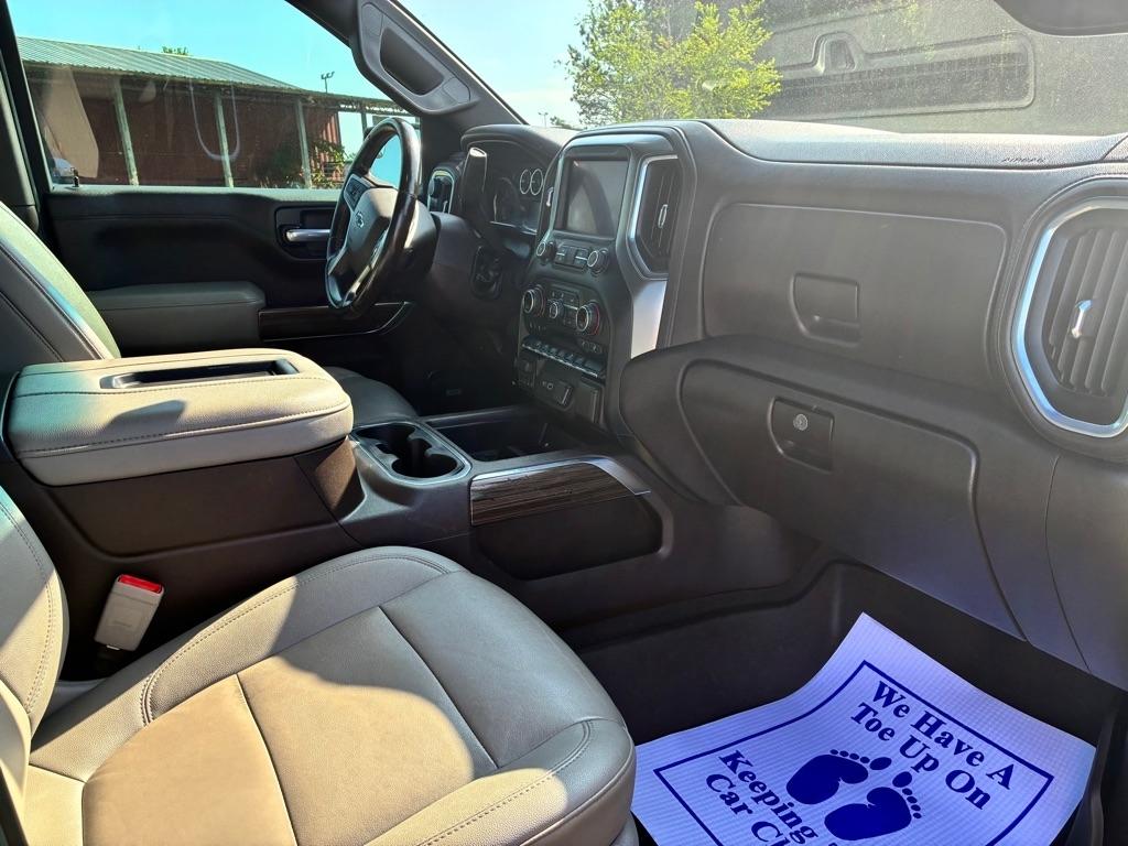 Chevrolet Silverado 1500 4WD Crew Cab 147" RST 2021