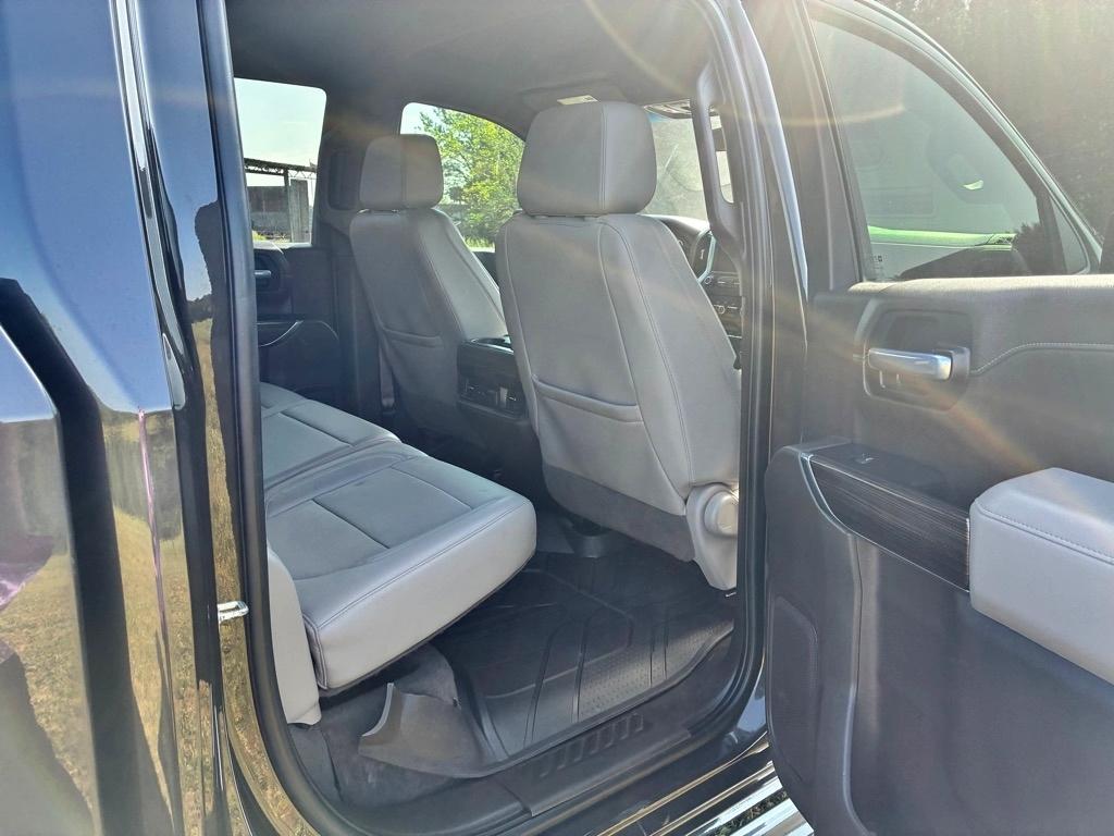 Chevrolet Silverado 1500 4WD Crew Cab 147" RST 2021