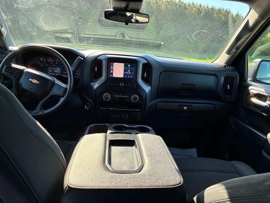 Chevrolet Silverado 1500 4WD Crew Cab 147" Custom 2022