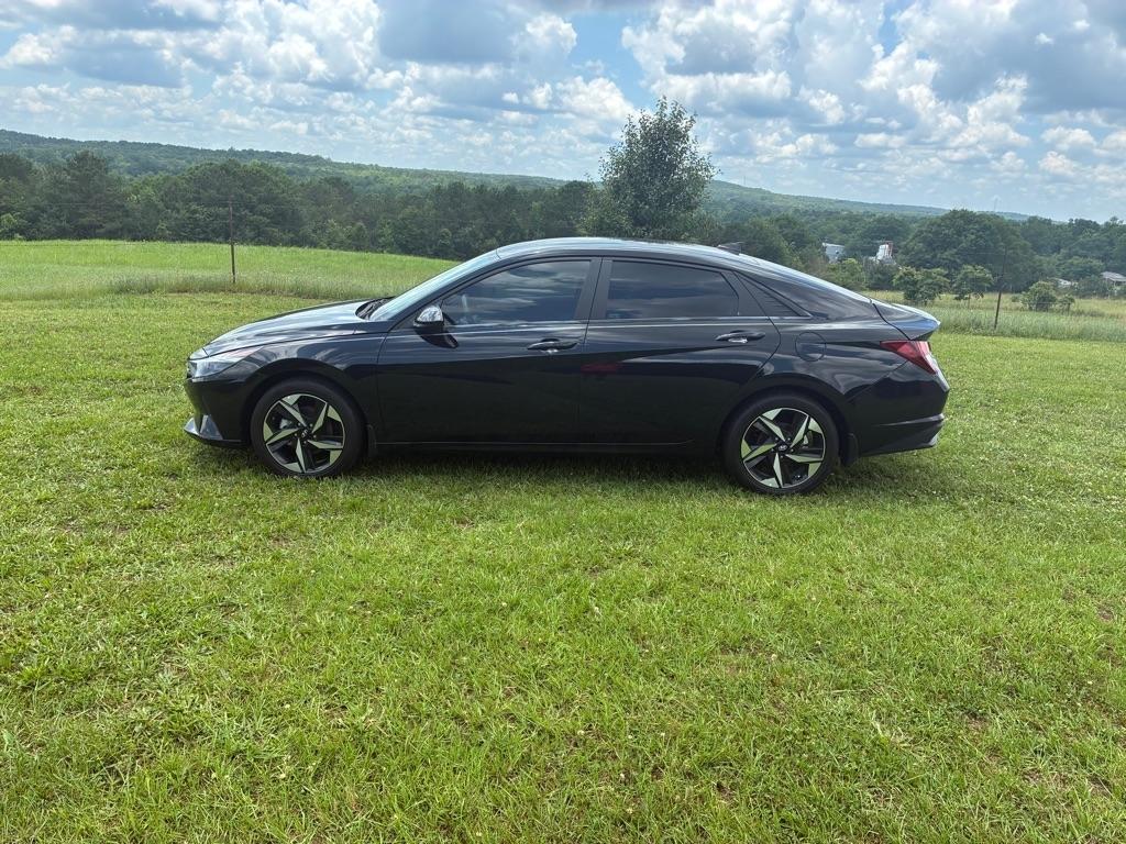 Hyundai Elantra SEL IVT 2023