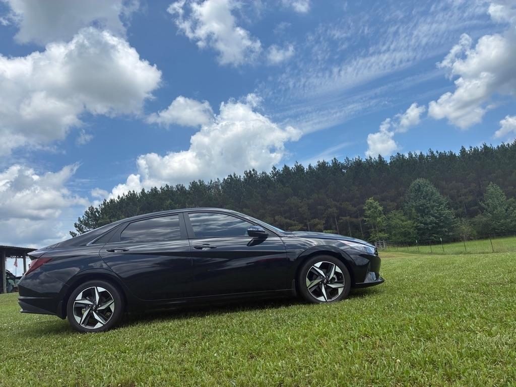 Hyundai Elantra SEL IVT 2023