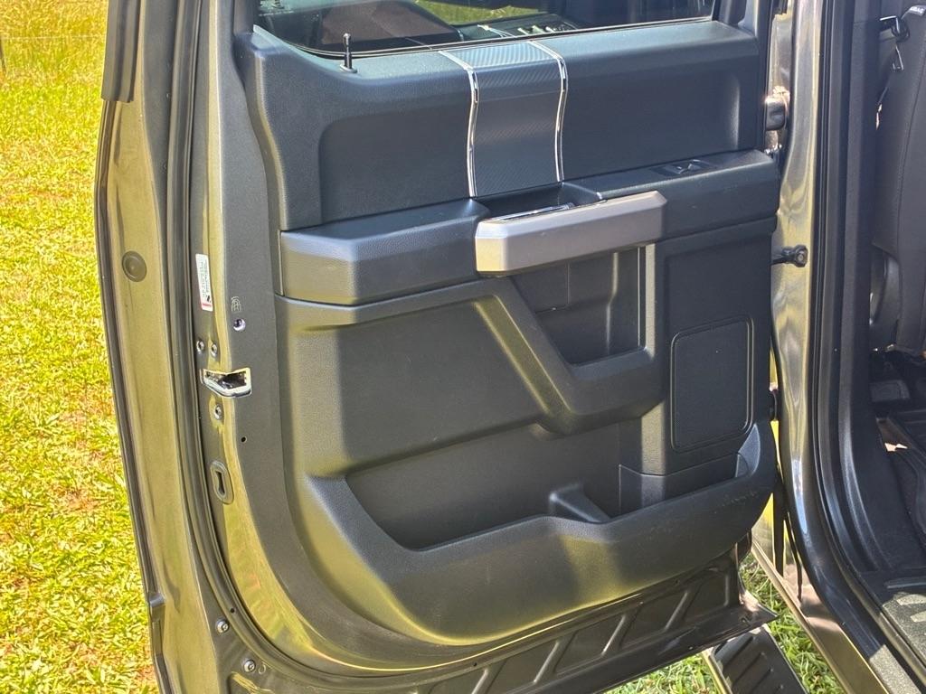 Ford F-150 XLT SuperCrew Short Bed 4WD 2019