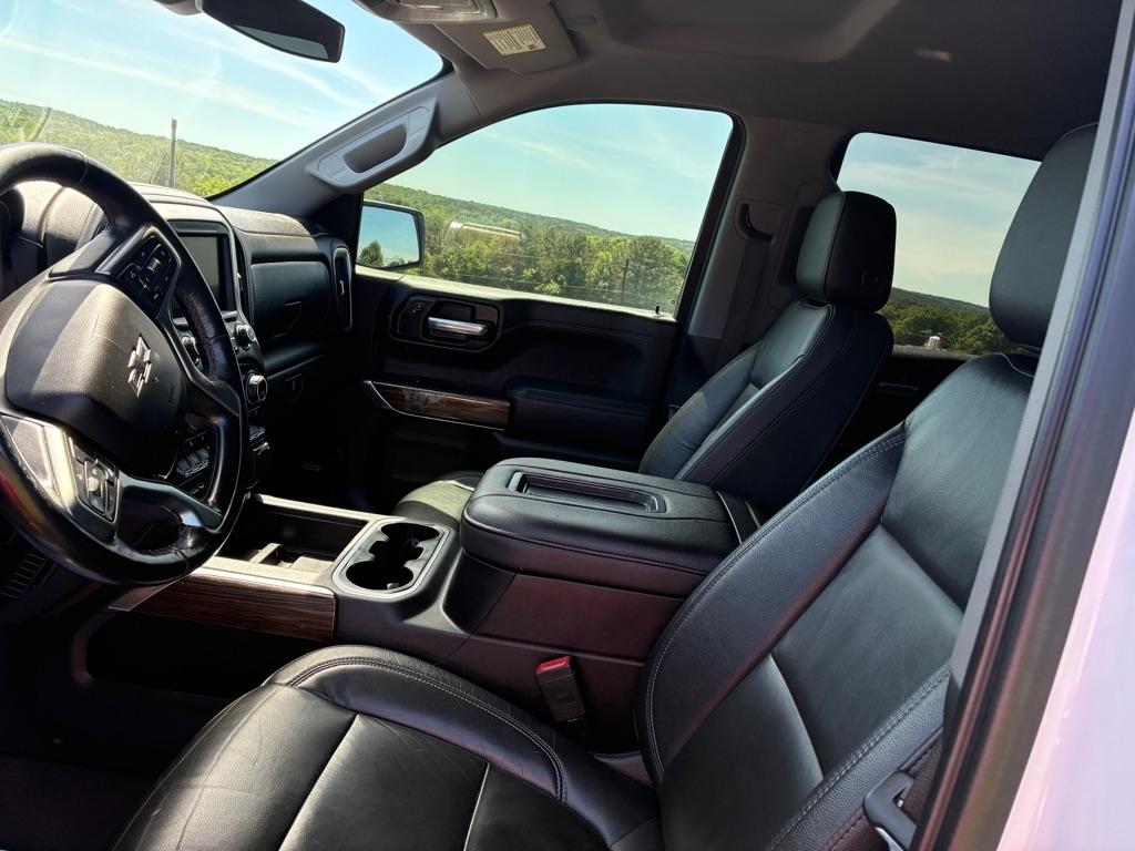 Chevrolet Silverado 1500 4WD Crew Cab 147" RST 2020