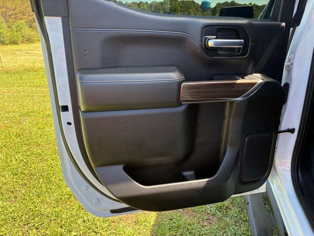 Chevrolet Silverado 1500 4WD Crew Cab 147" RST 2020