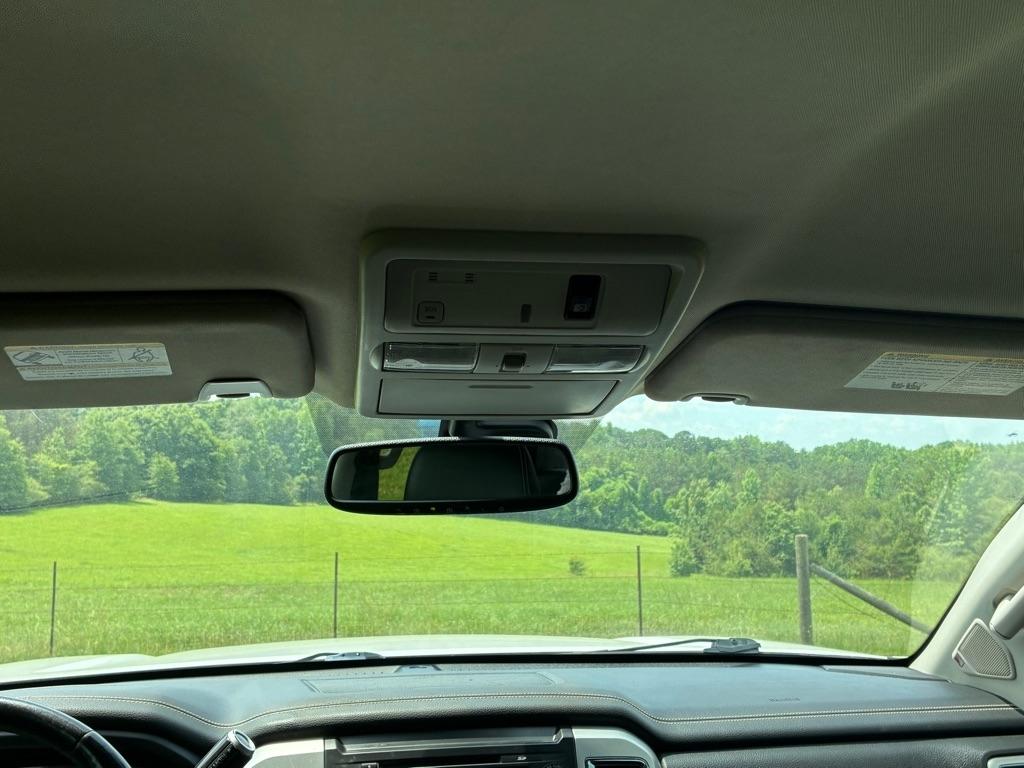 Nissan Titan 4x4 Crew Cab PRO-4X 2018