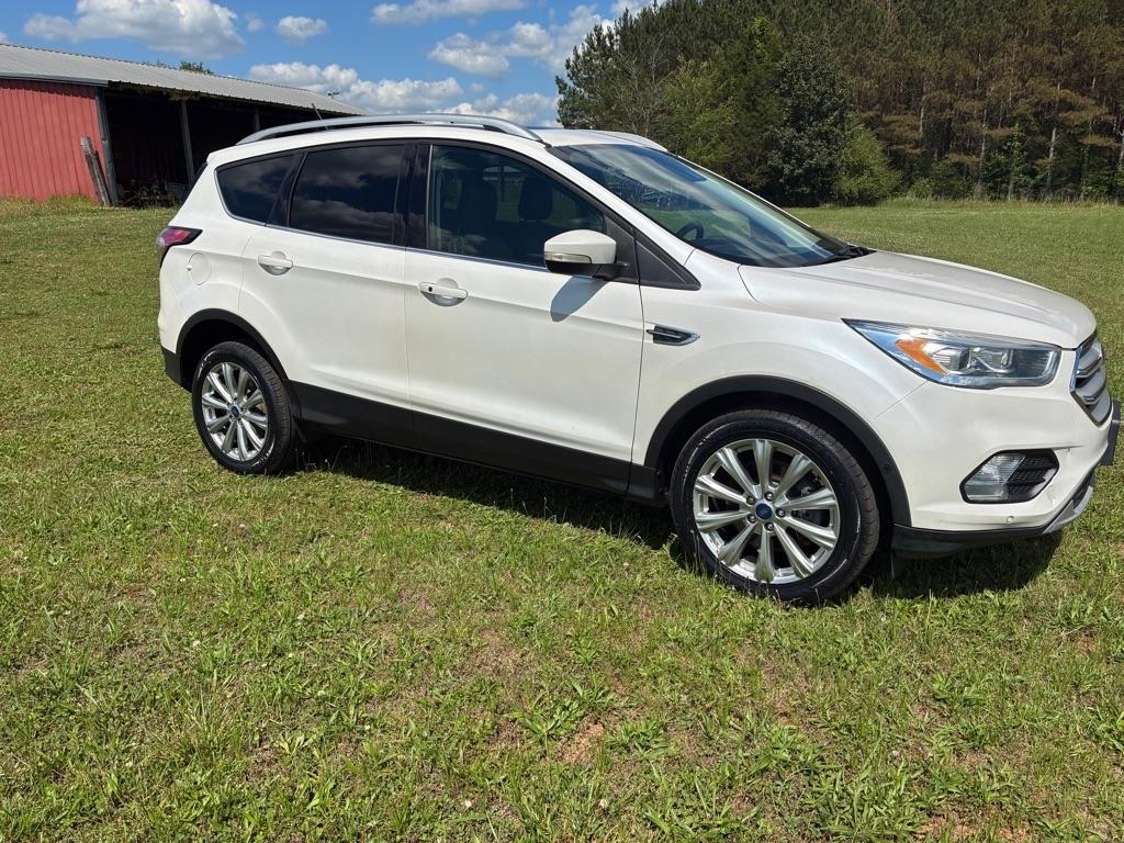 Ford Escape Titanium 4WD 2018