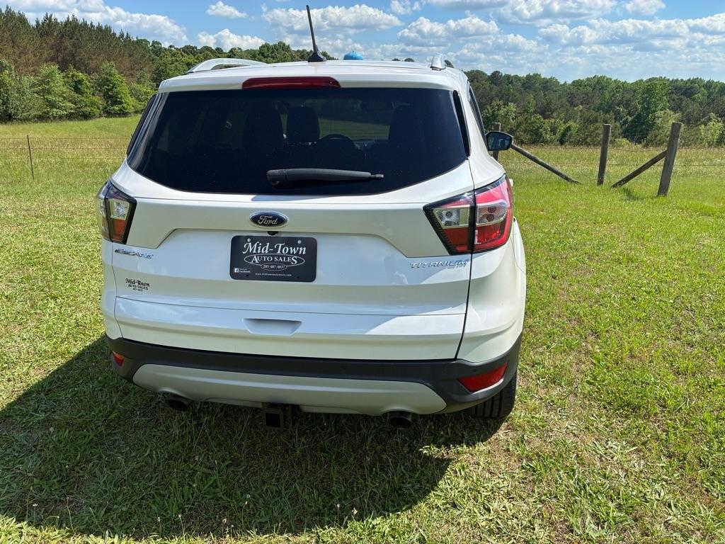 Ford Escape Titanium 4WD 2018