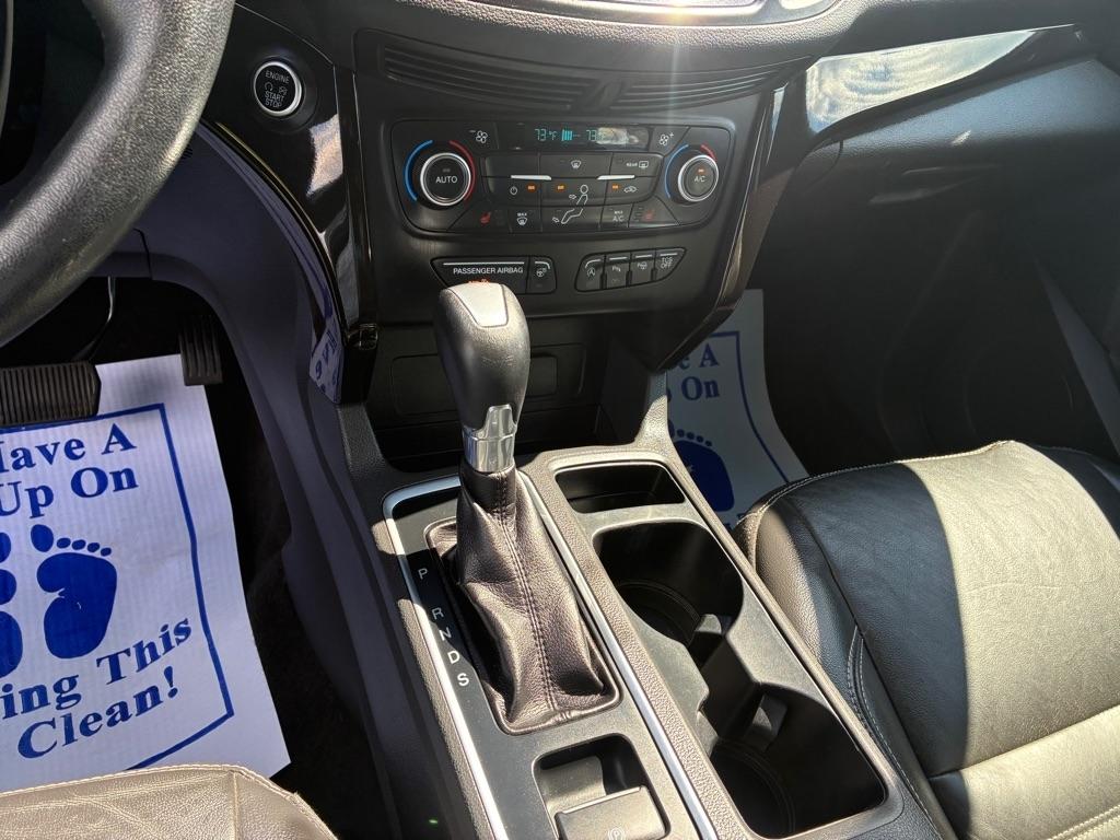 Ford Escape Titanium 4WD 2018