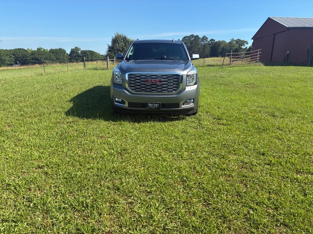 GMC Yukon XL 4WD 4dr Denali 2020