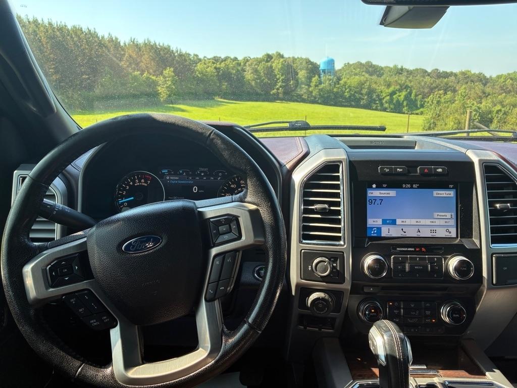 Ford F-150 4WD SuperCrew 145" King Ranch 2016