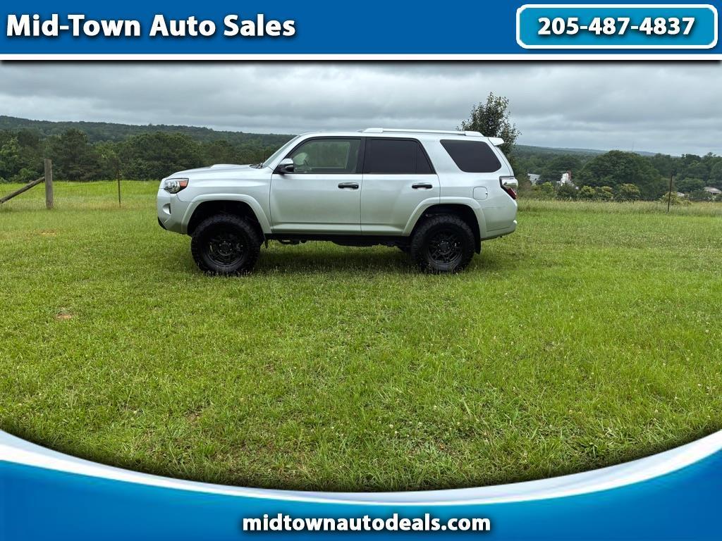 2018 Toyota 4Runner SR5 2WD (Natl)