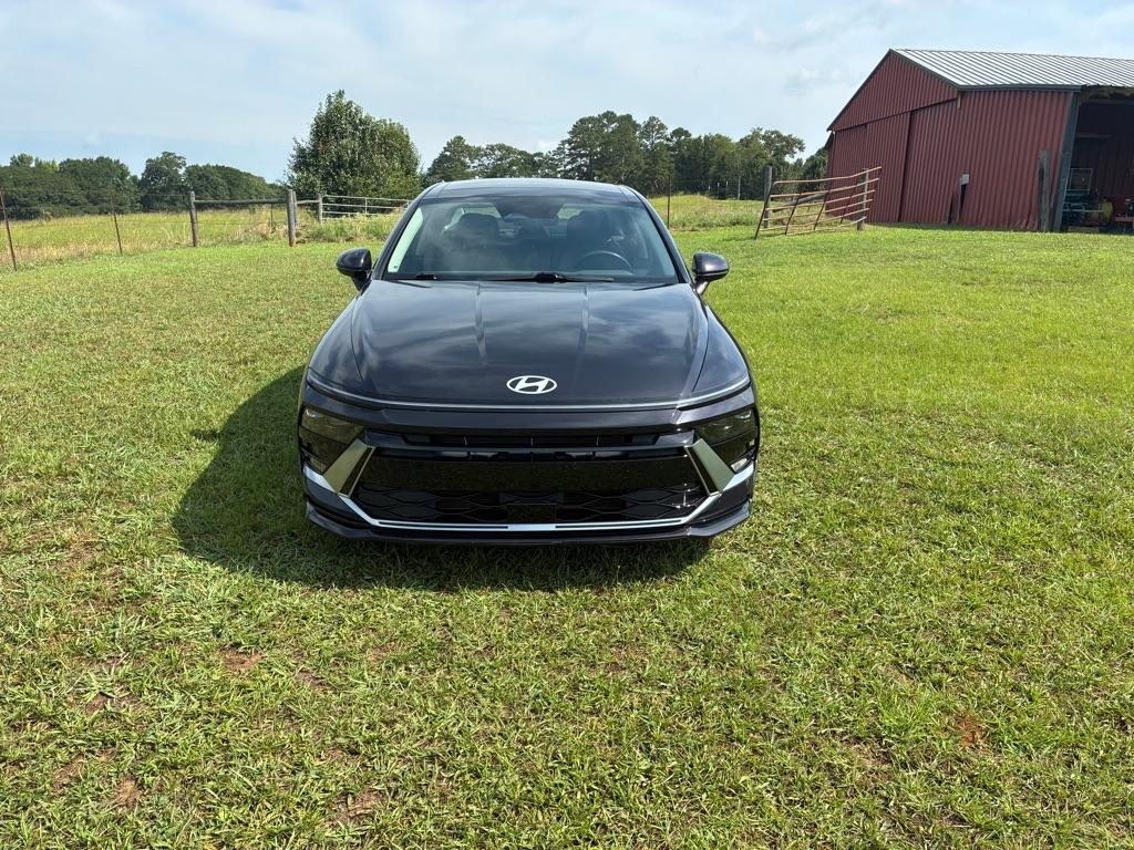 Hyundai Sonata SEL 2.5L FWD 2024