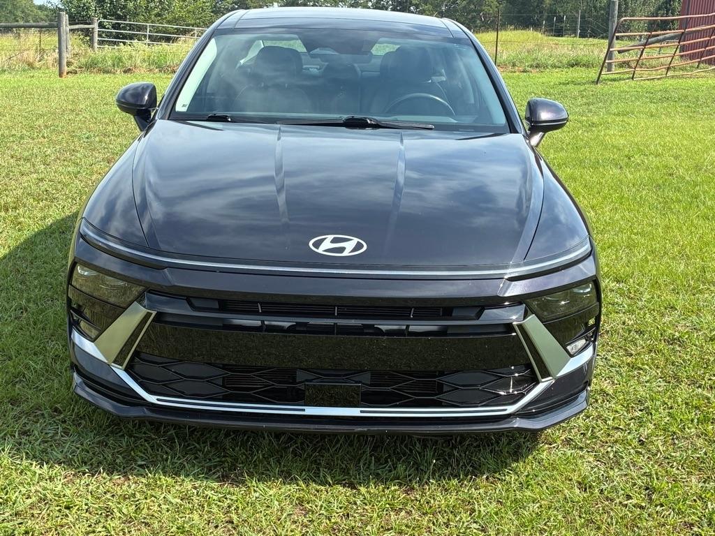 Hyundai Sonata SEL 2.5L FWD 2024