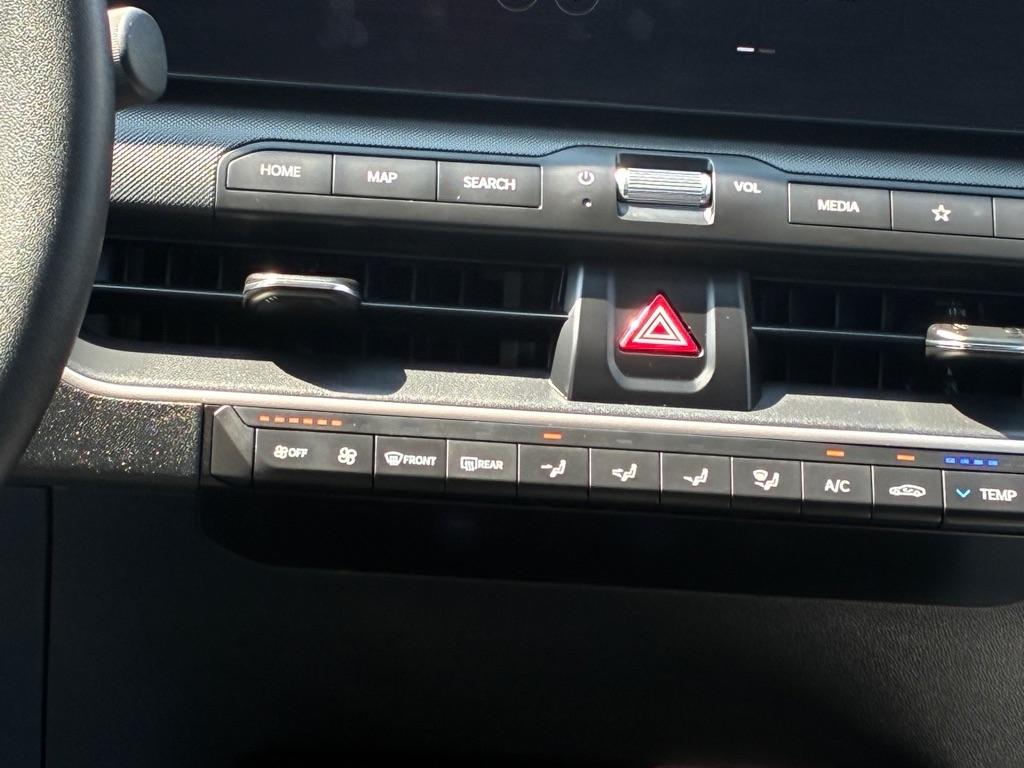 Kia K4 LXS FWD 2025