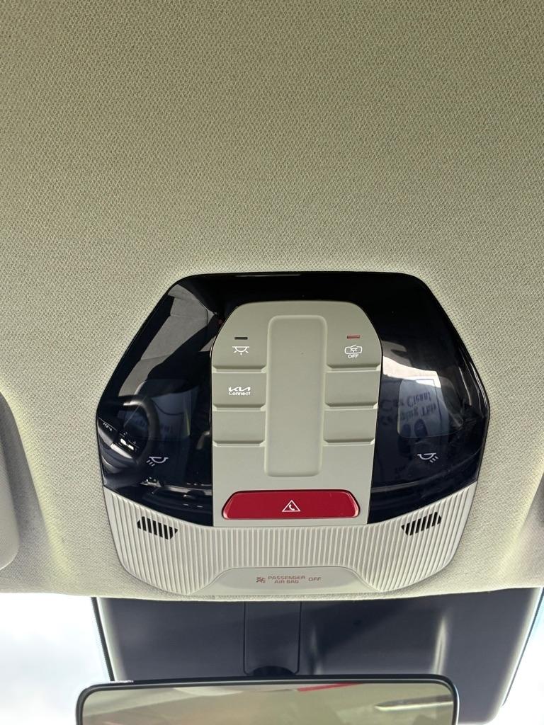 Kia K4 LXS FWD 2025