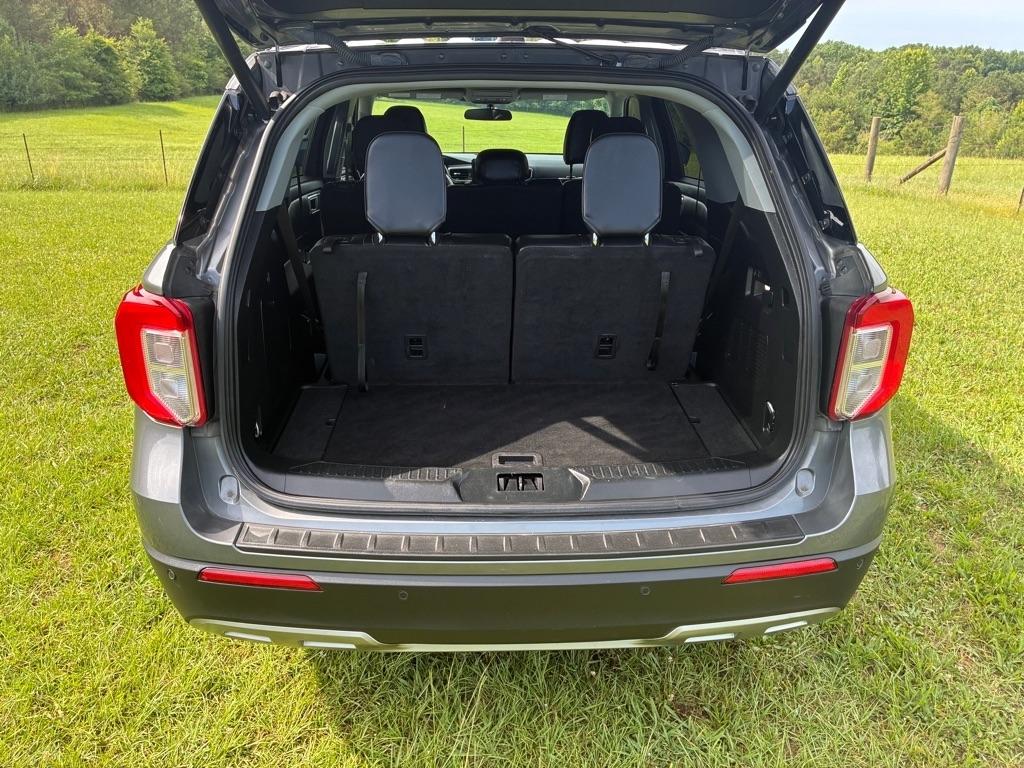 Ford Explorer XLT RWD 2023