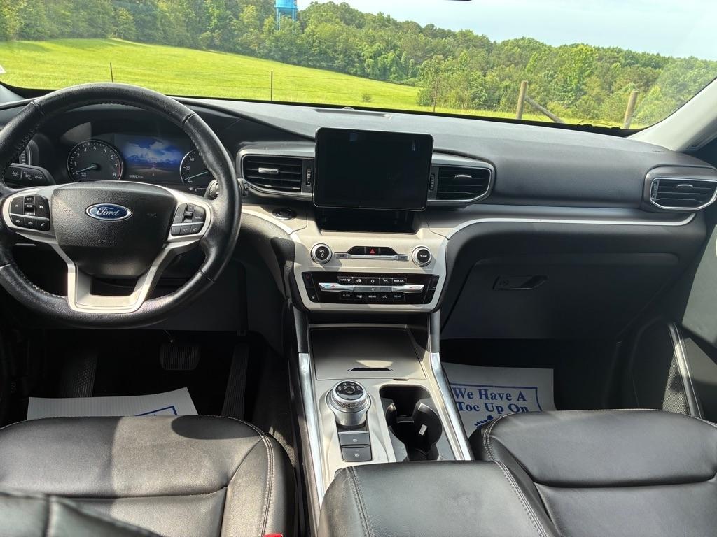 Ford Explorer XLT RWD 2023