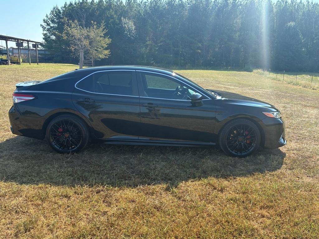 Toyota Camry XLE Auto (Natl) 2018