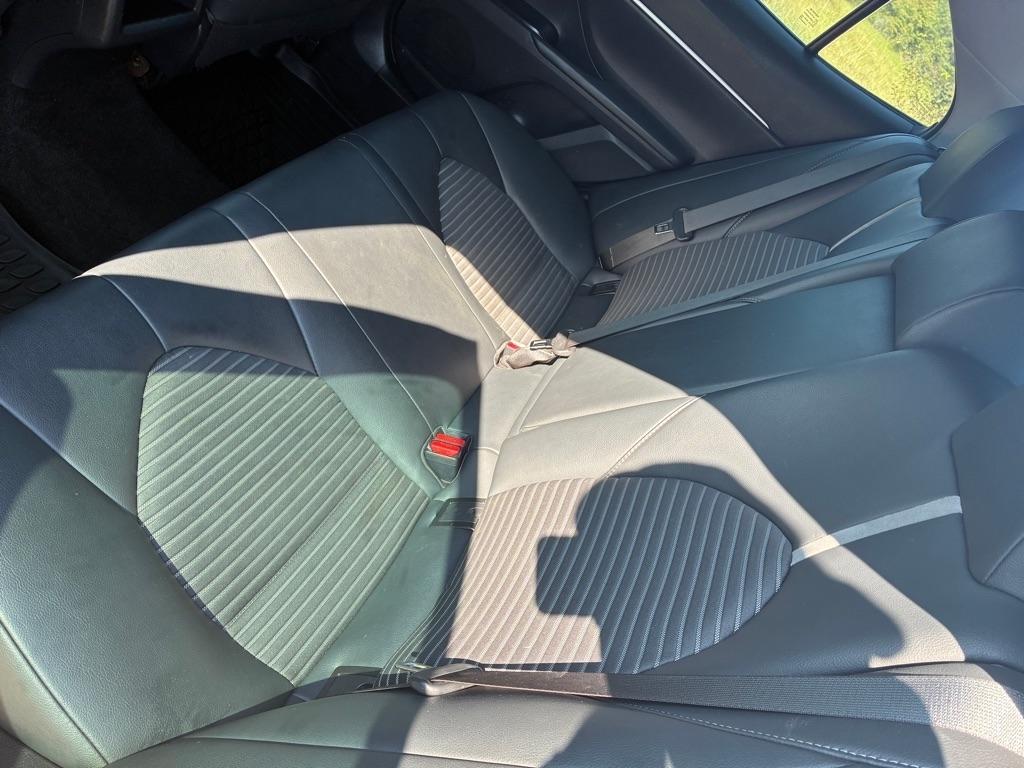 Toyota Camry XLE Auto (Natl) 2018