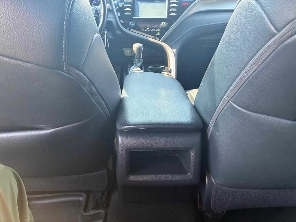 Toyota Camry XLE Auto (Natl) 2018