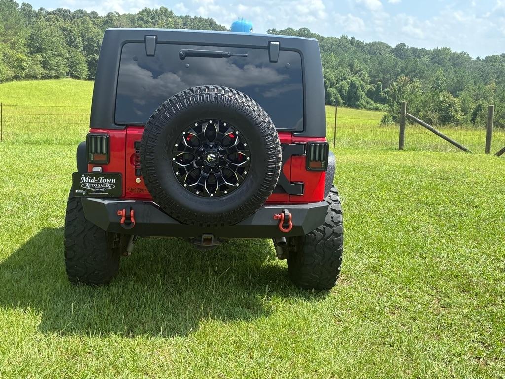 Jeep Wrangler Unlimited 4WD 4dr Sahara 2015