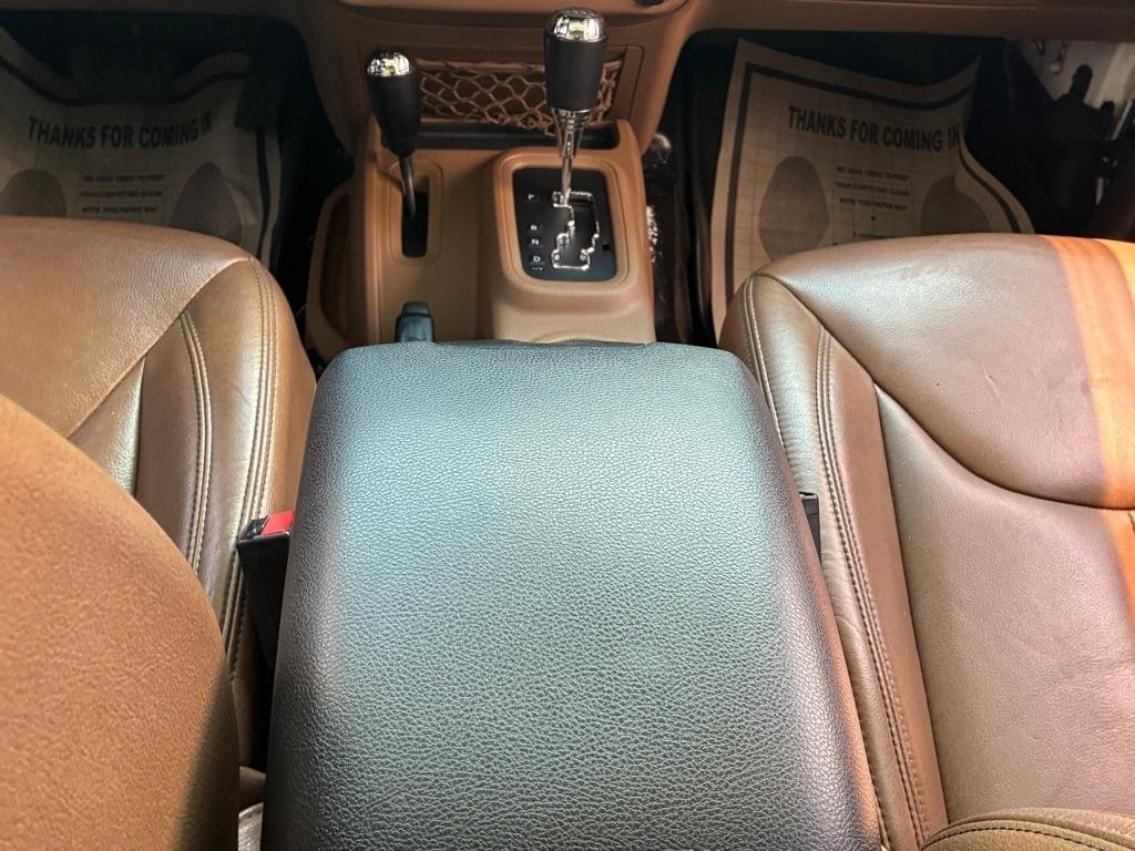 Jeep Wrangler Unlimited 4WD 4dr Sahara 2016