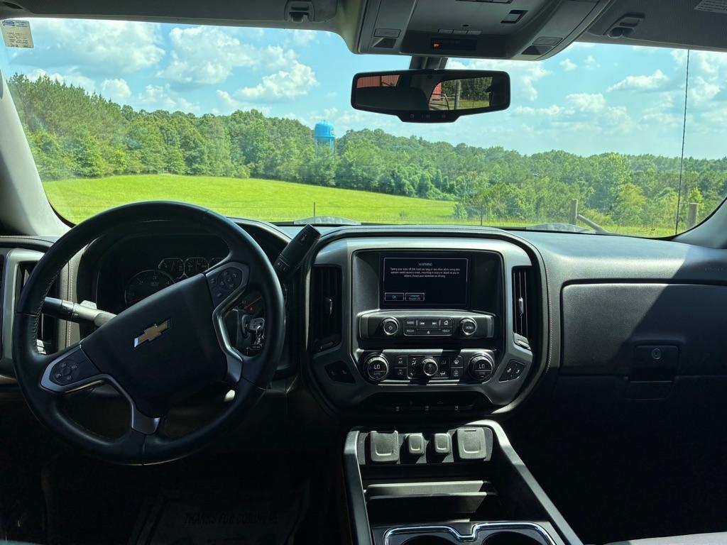 Chevrolet Silverado 1500 4WD Crew Cab 143.5" LTZ w/1LZ 2015