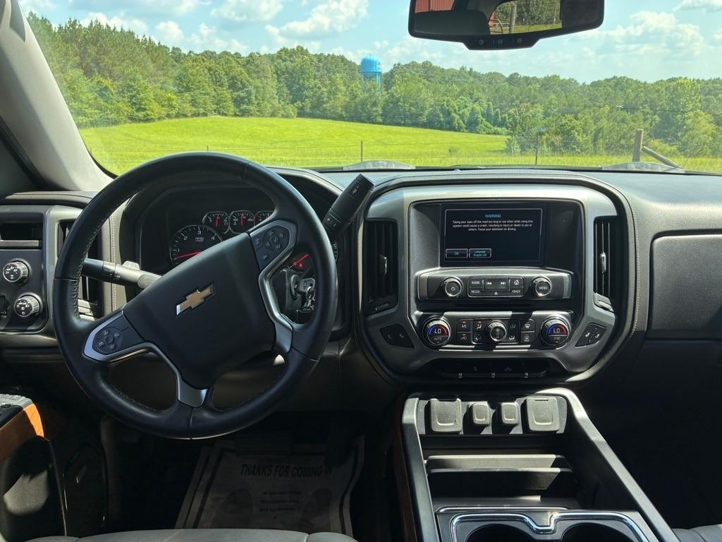 Chevrolet Silverado 1500 4WD Crew Cab 143.5" LTZ w/1LZ 2015