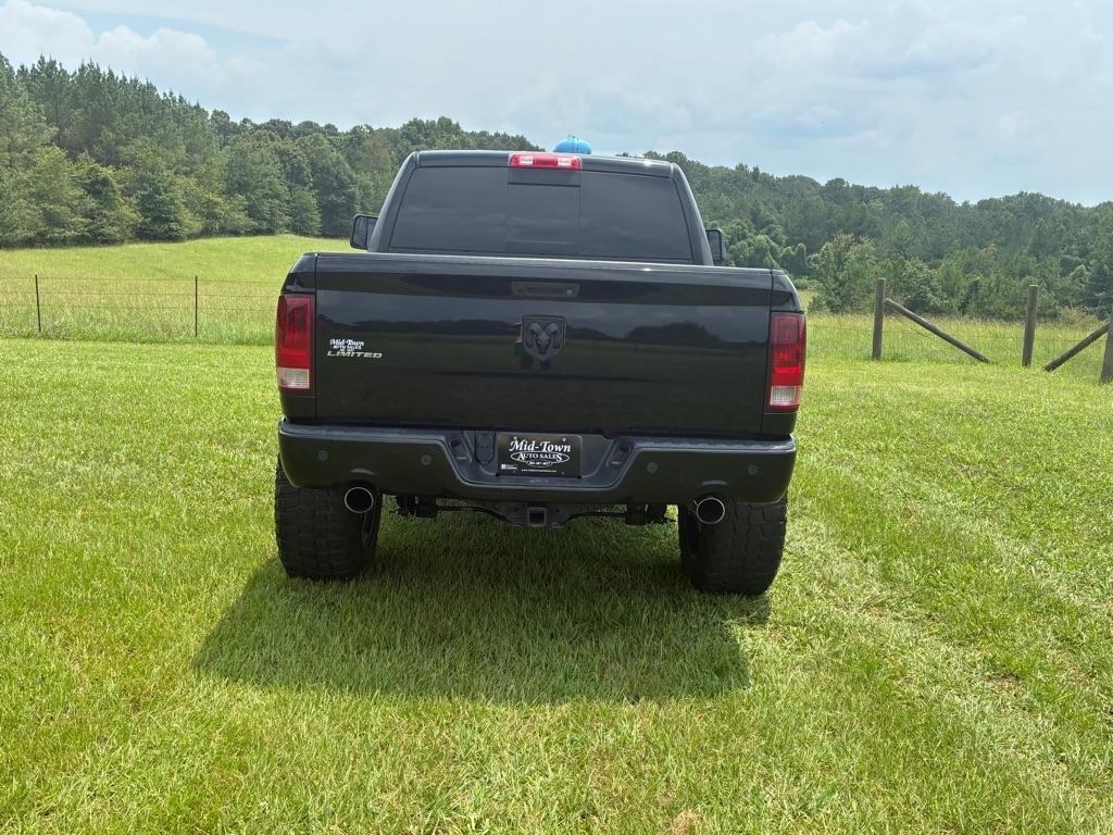RAM 1500 2WD Crew Cab 140.5" Laramie Limited Edition 2012