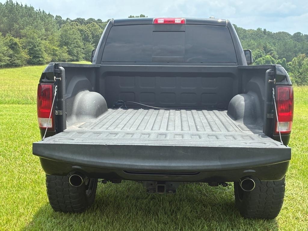 RAM 1500 2WD Crew Cab 140.5" Laramie Limited Edition 2012