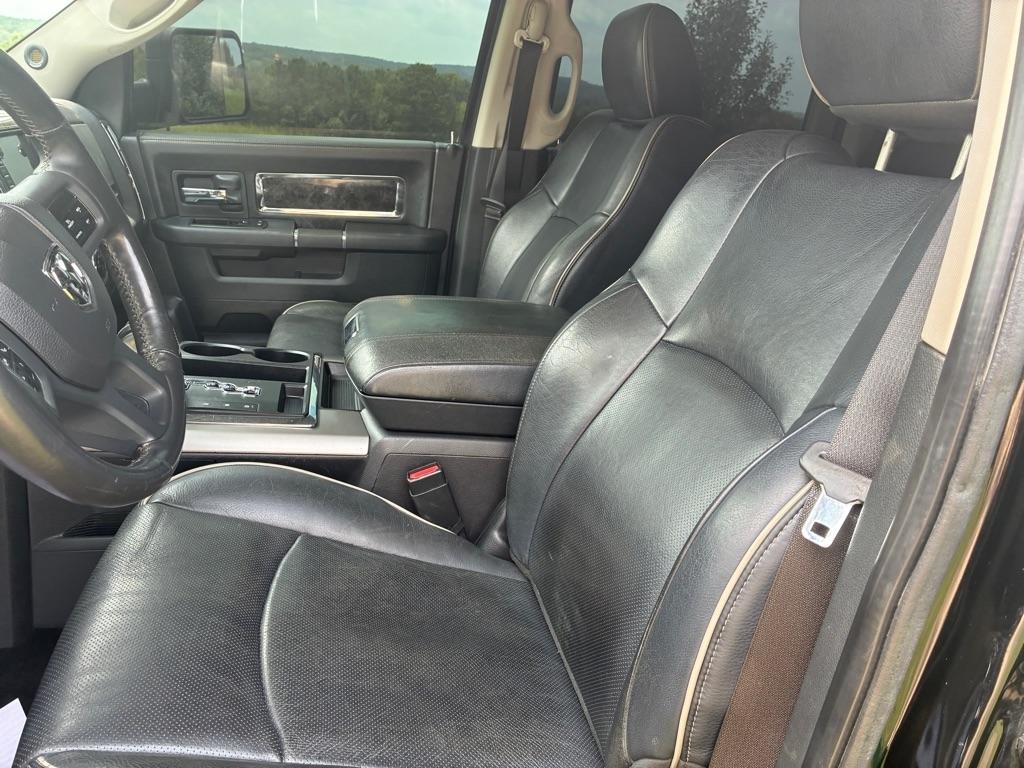 RAM 1500 2WD Crew Cab 140.5" Laramie Limited Edition 2012