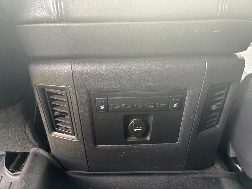 RAM 1500 2WD Crew Cab 140.5" Laramie Limited Edition 2012