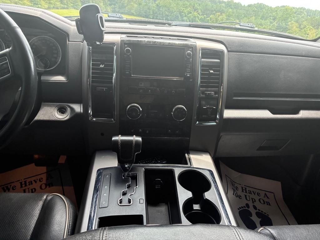 RAM 1500 2WD Crew Cab 140.5" Laramie Limited Edition 2012
