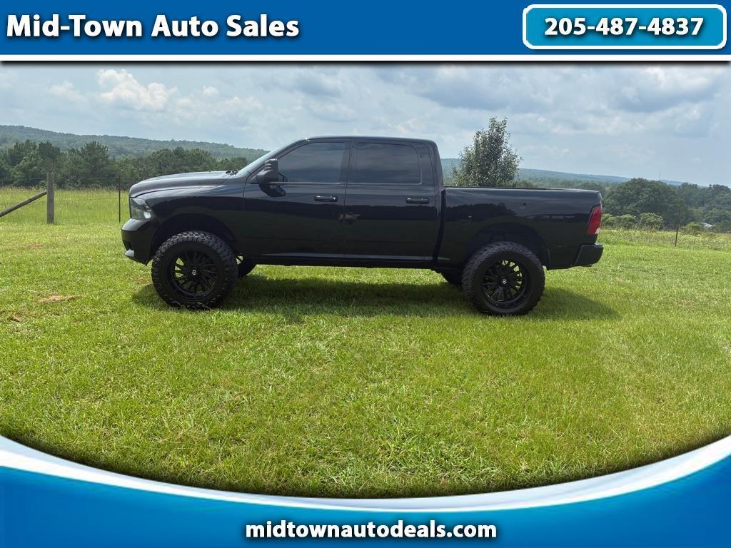 2012 RAM 1500 2WD Crew Cab 140.5" Laramie Limited Edition