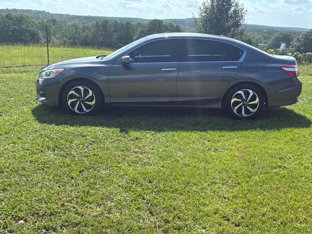 Honda Accord Sedan EX CVT w/Honda Sensing 2017