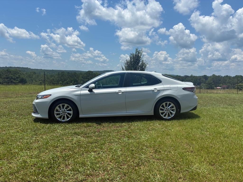 Toyota Camry LE Auto (Natl) 2023