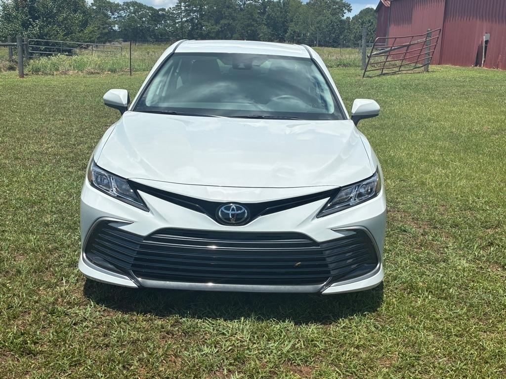 Toyota Camry LE Auto (Natl) 2023