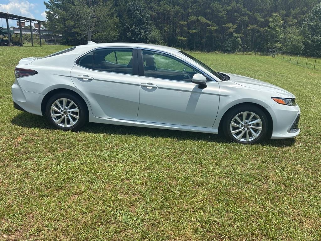 Toyota Camry LE Auto (Natl) 2023