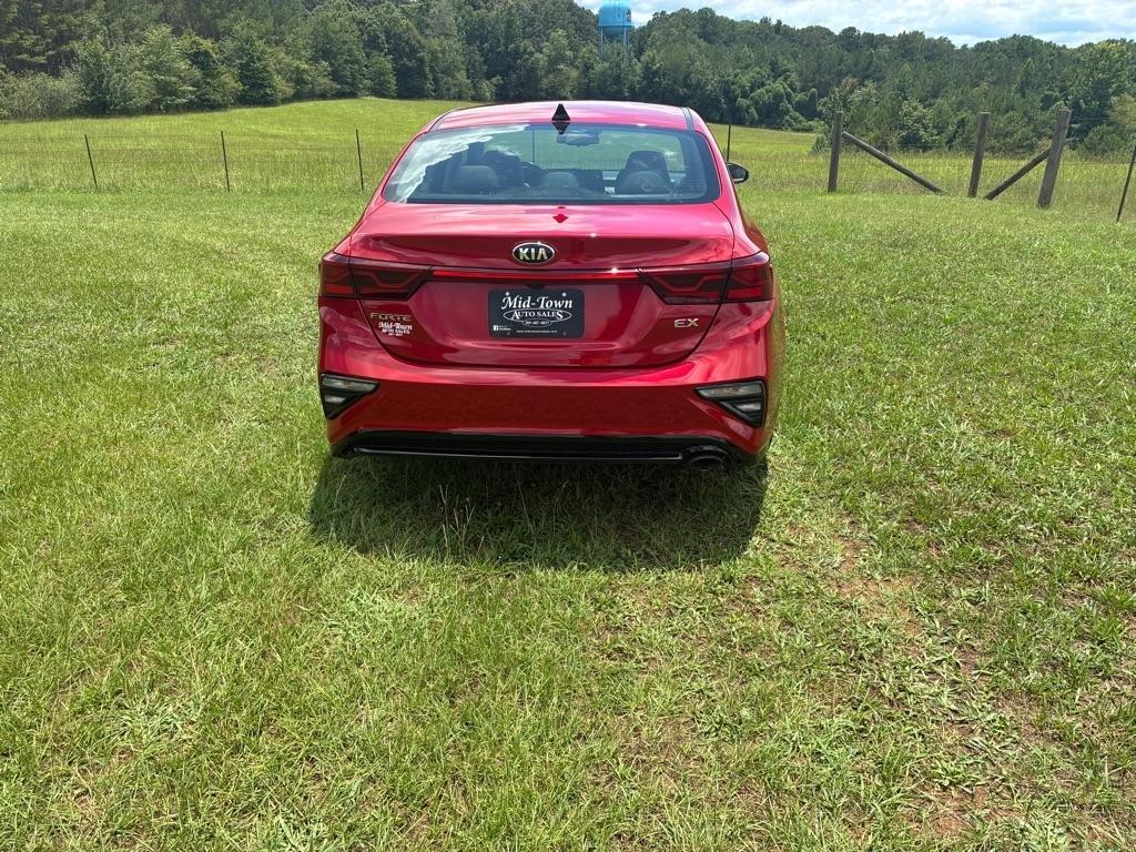 Kia Forte EX IVT 2021