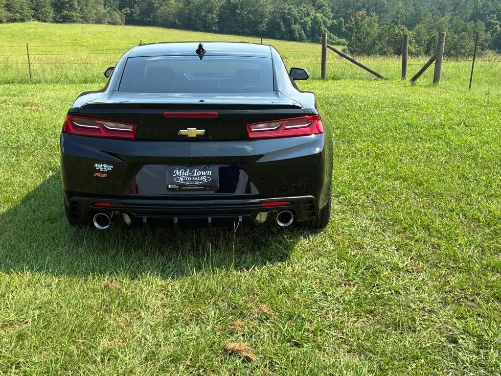 Chevrolet Camaro 2dr Cpe 1LT 2017