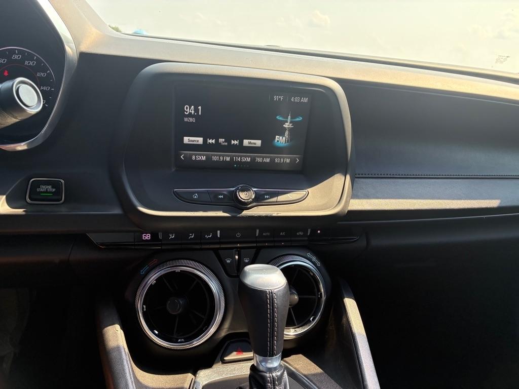 Chevrolet Camaro 2dr Cpe 1LT 2017