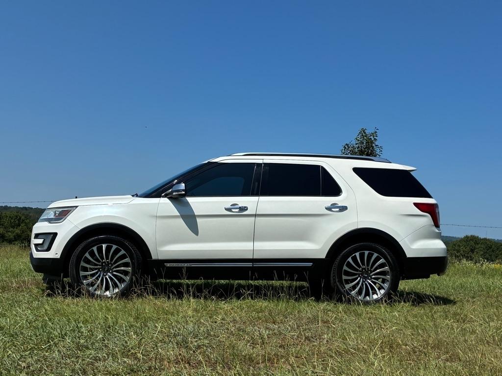 Ford Explorer Platinum 4WD 2017