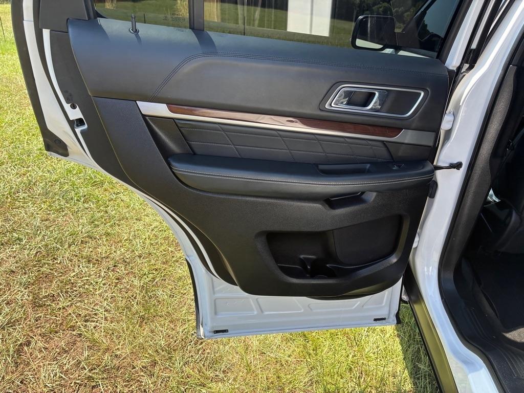 Ford Explorer Platinum 4WD 2017