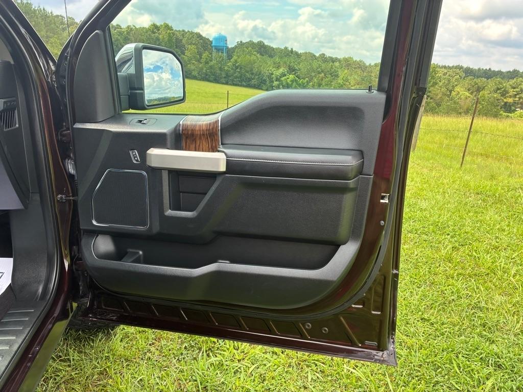 Ford F-150 4WD SuperCrew 139" FX4 2019