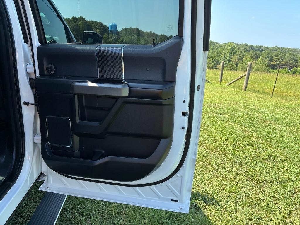 Ford F-150 4WD SuperCrew 145" King Ranch 2015