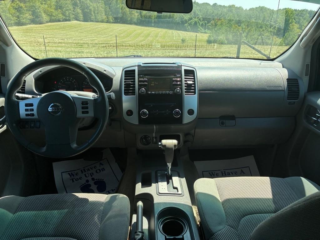 Nissan Frontier 4WD Crew Cab SWB Auto PRO-4X 2014