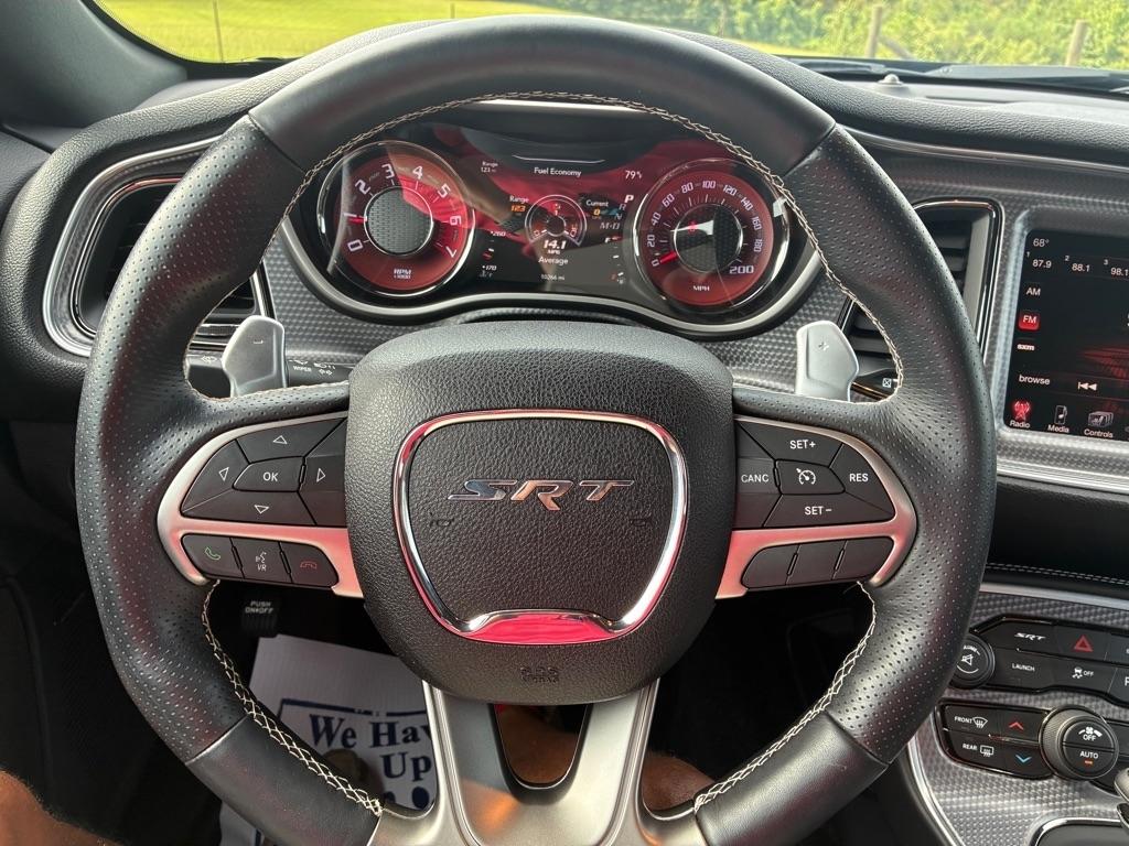 Dodge Challenger 2dr Cpe SRT Hellcat 2016