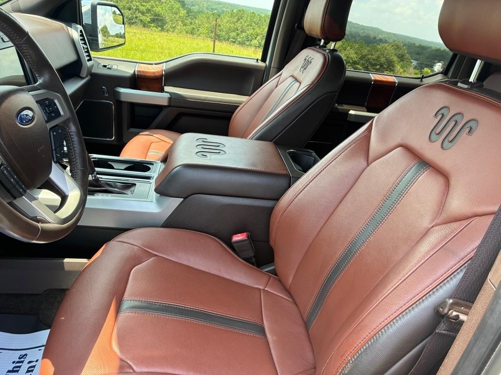 Ford F-150 4WD SuperCrew 139" King Ranch 2018