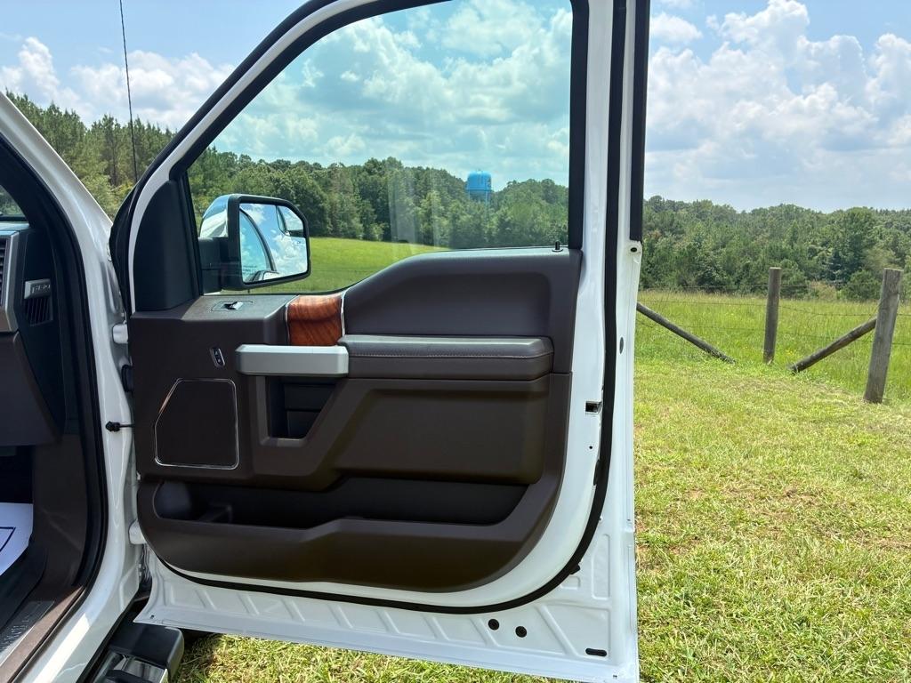 Ford F-150 4WD SuperCrew 139" King Ranch 2018