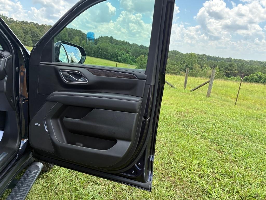 Chevrolet Tahoe 4WD 4dr Z71 2023